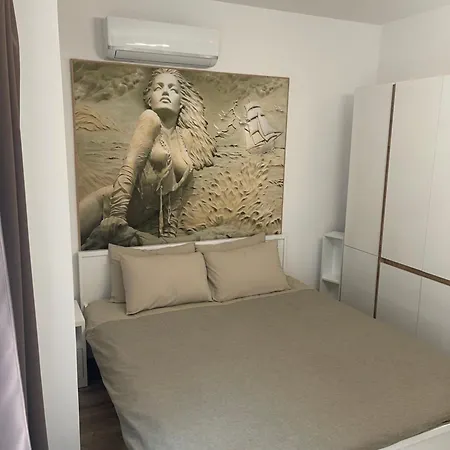 Luxury 